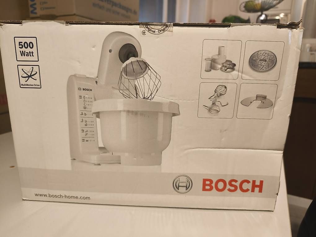 Elettrodomestici da cucina: Bosch Küchenmaschine  – Usato da Oberengstringen venduto da mai_9jkk 3