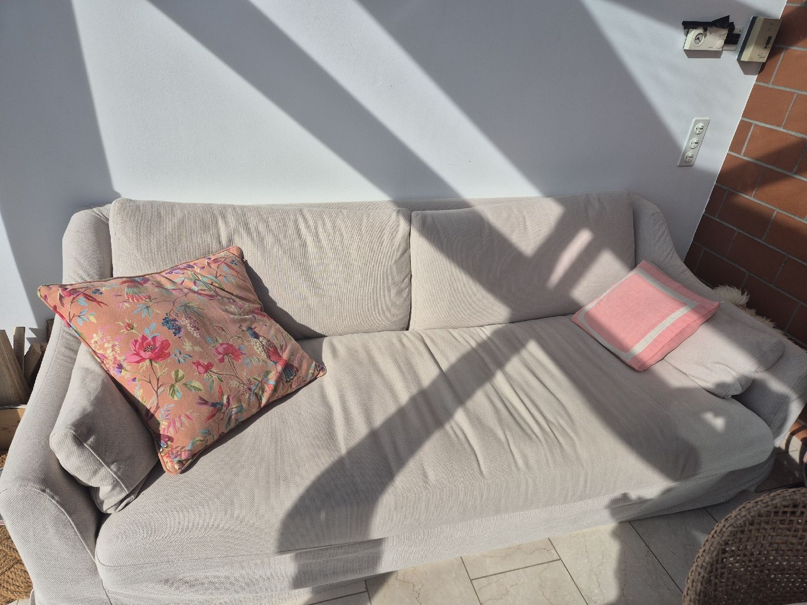 Ikea Divani: Hyltarp 3er Sofa (Ikea) – Usato da Maur venduto da freghe 3