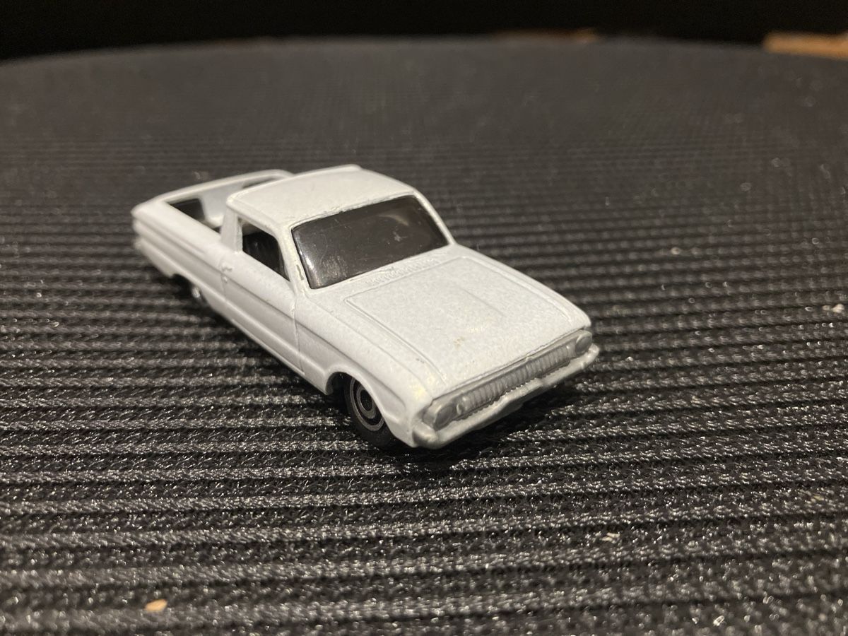 Matchbox Modellini d'auto: Matchbox Ford Falcon ranchero – Usato da Luzern venduto da tra_t8h7