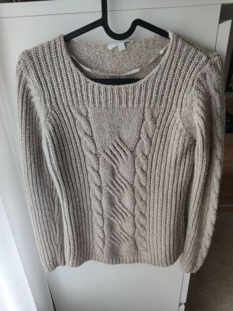 Cream jumper size 36