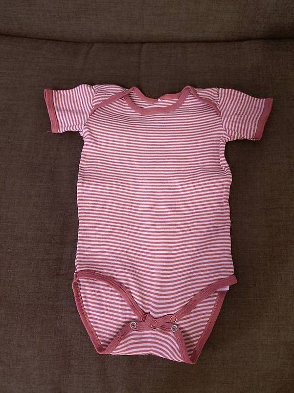 Biancheria intima: Kurzarm und Langarmbody Gr. 92 – Usato da Dotzigen venduto da Elicec01 1