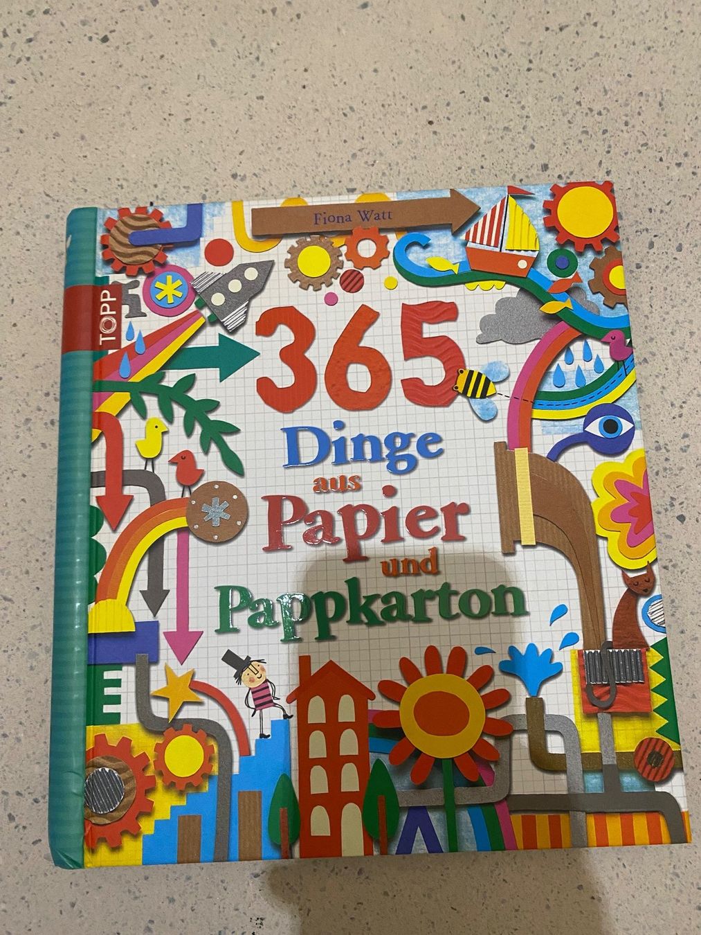 Libri: 365 Bastelideen: "Dinge aus Papier" – Usato da Alpnach Dorf venduto da Fengeli