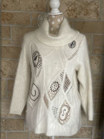 Madeleine Angora Pullover Gr. M, kuschelig-warm für Winter!