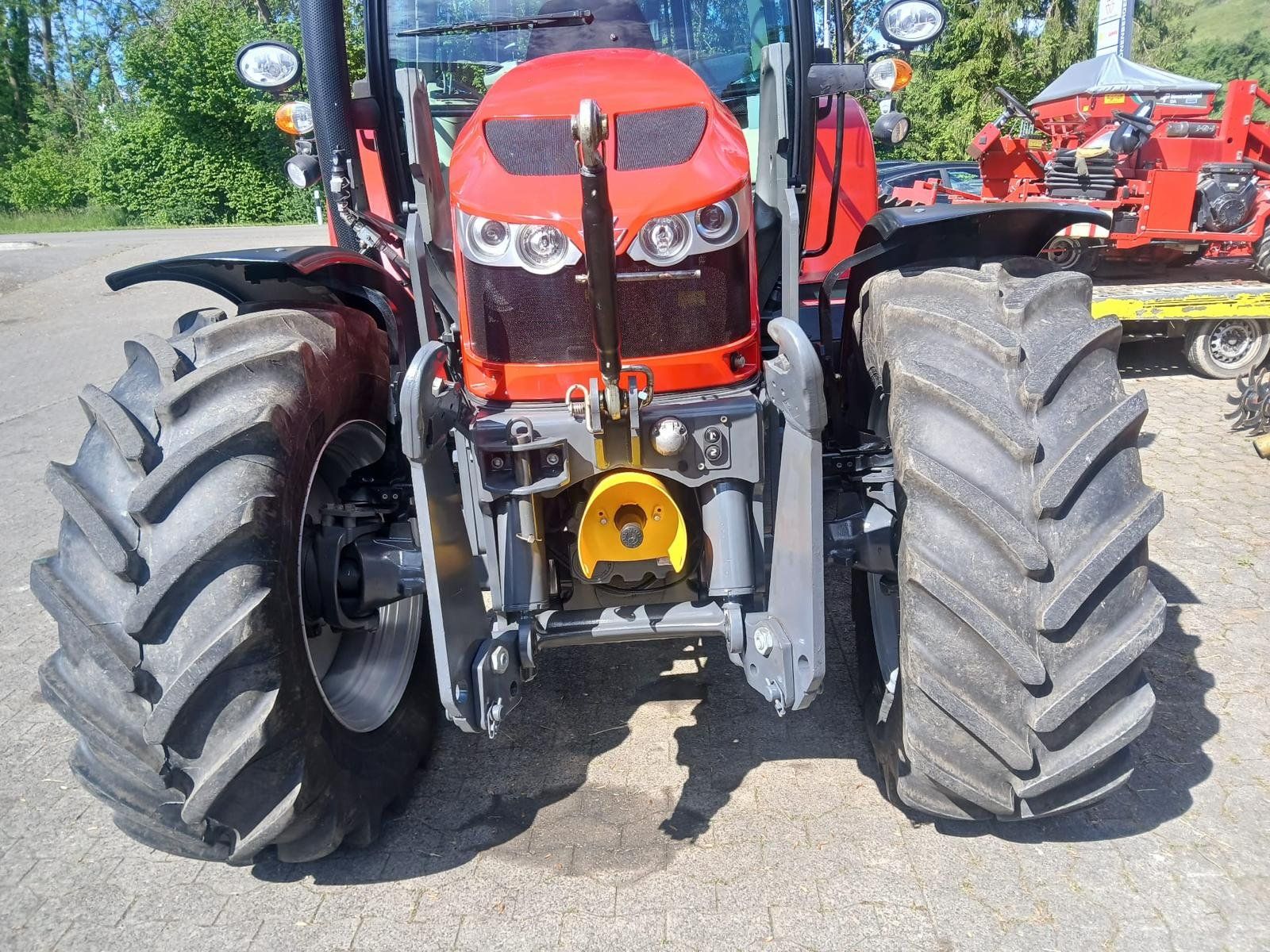 Trattori: MF 5613 – Usato da Hagenwil venduto da Wclaas 1