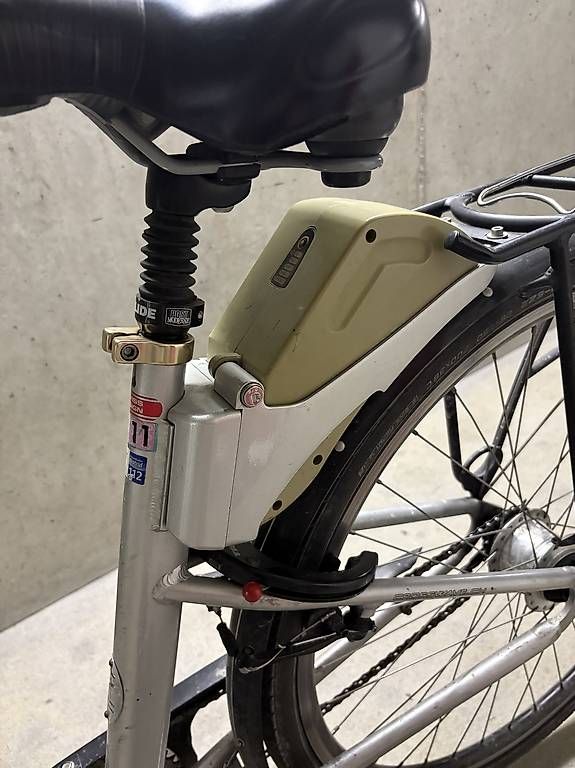 Vélos: Crosswave E Bike  – D'occasion à Zürich par sch_kqj7 2