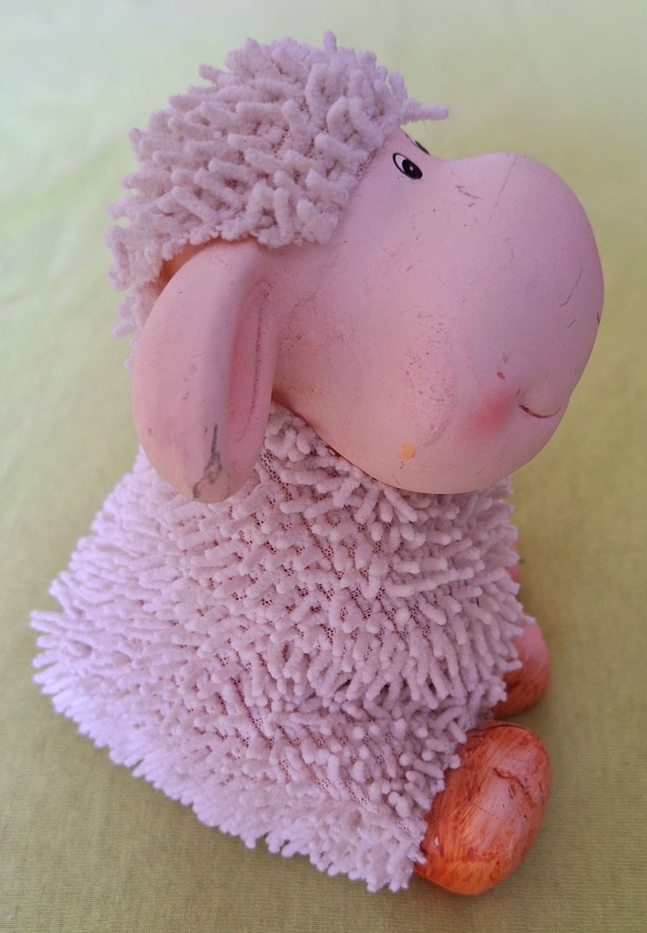 Figuren: Süsses Schaf aus Ton flauschig Deko Figur – Gebraucht aus Volketswil von nibin99 1