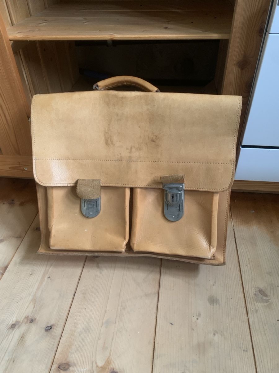 Valigie & Borse: Vintage Ledertasche, Aktentasche – Usato da Grosshöchstetten venduto da juri_pf