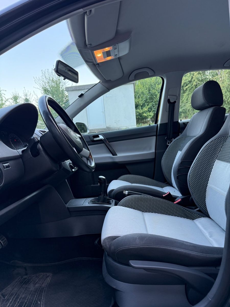 VW Autos: Vw cross polo – D'occasion à Zetzwil par opc01 3