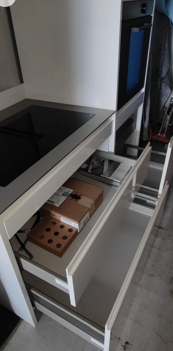 Cucine complete: Ausstellungsküche Neu – Nuovo e nell'imballaggio originale da Luzern venduto da ths_db7q 2