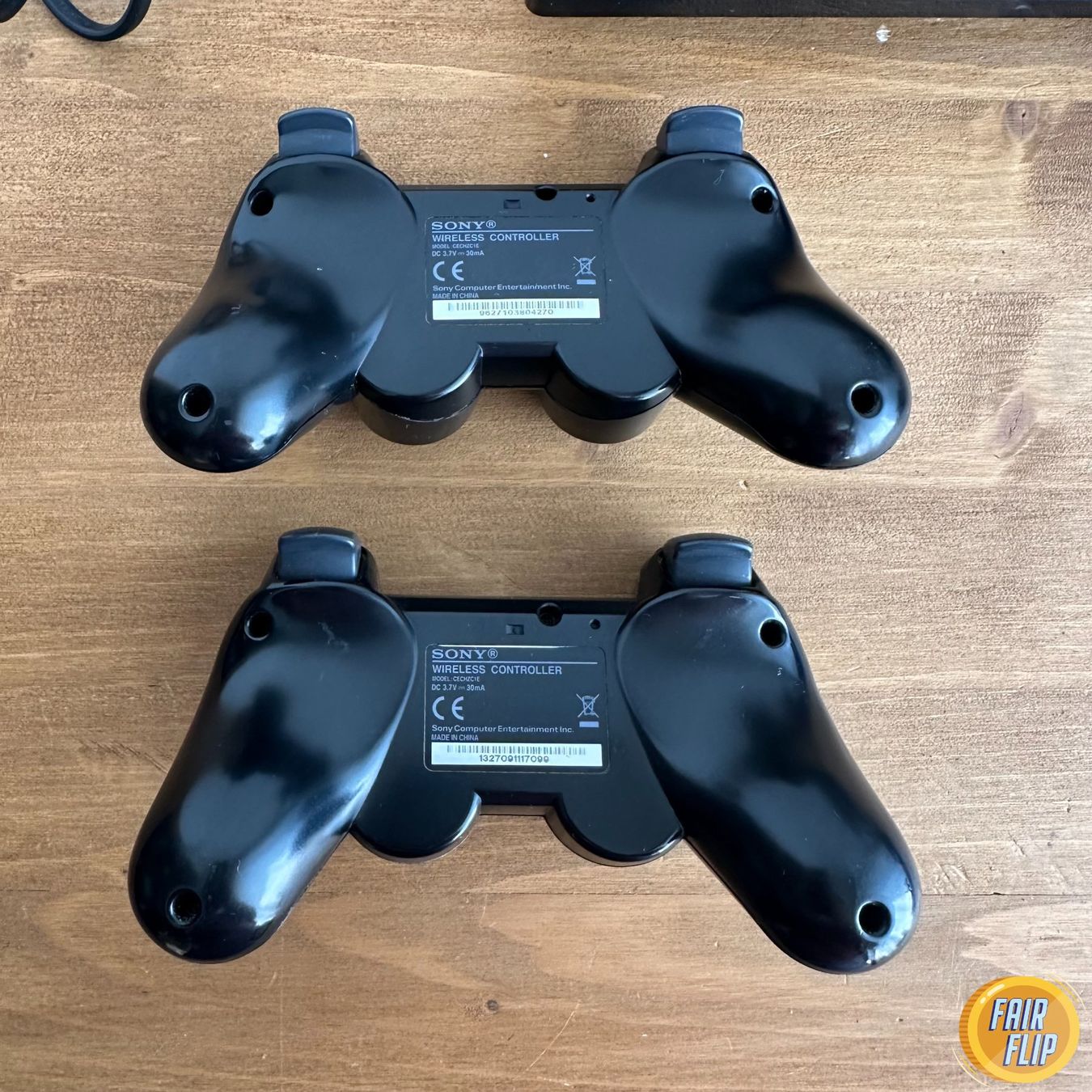 Sony Console: Sony Playstation 3 mit Spielen & 2 Controller – Usato da Luzern venduto da fairflip 3