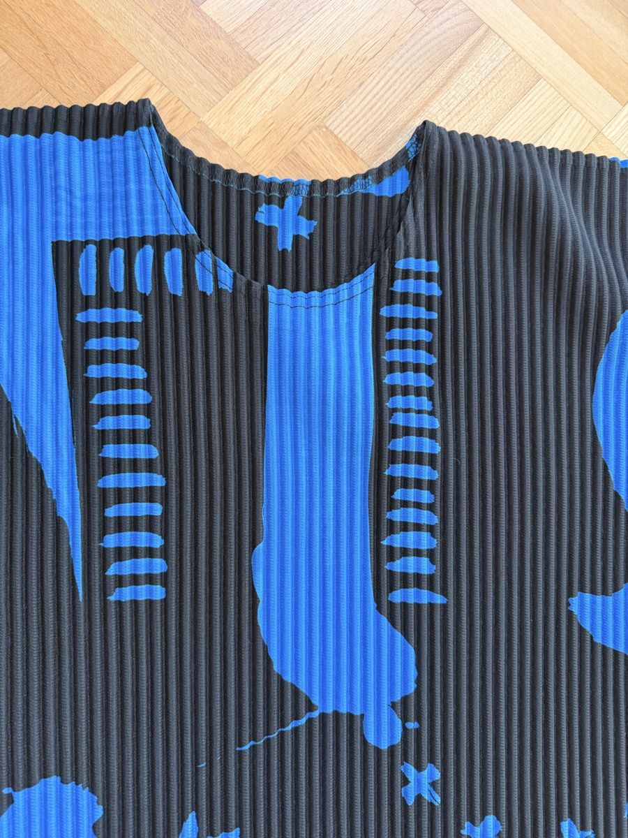 Issey Miyake Pullover & Sweatshirts: Issey Miyake Pullover schwarz blau – Neu (gemäss Beschreibung) aus Zumikon von timmy15 1