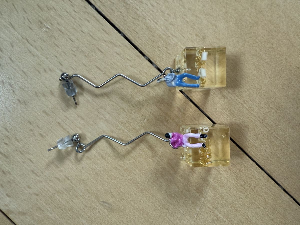Orecchini pendenti & Orecchini a lobo: Handmade earrings from Australian Artist – Nuovo (secondo la descrizione) da Baden venduto da agora_newgeneration 1