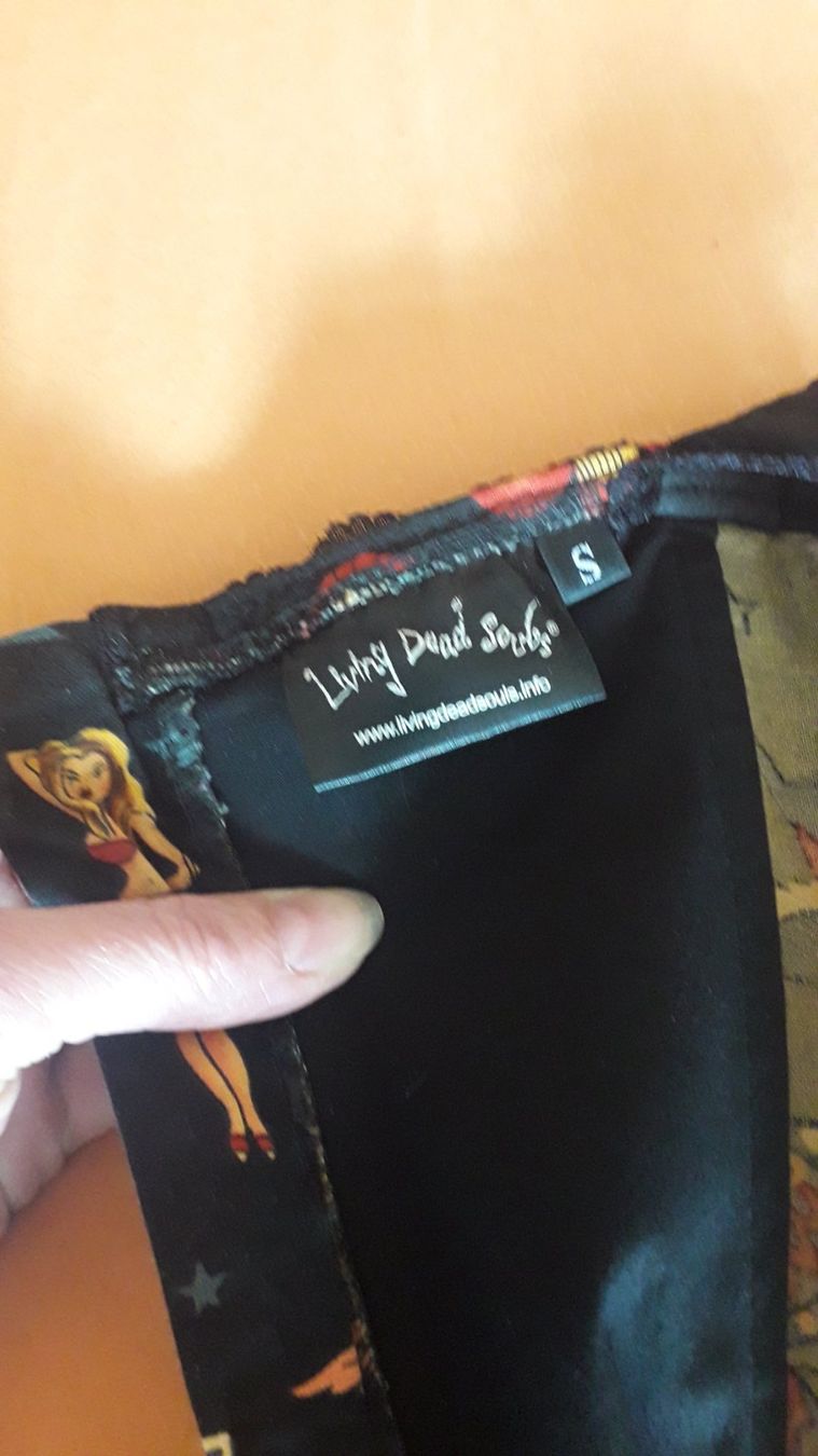 Lotti di vestiti: Rockabilly Kleid mit Tasche XS max. S – Usato da Muolen venduto da Schmetterling2019 2