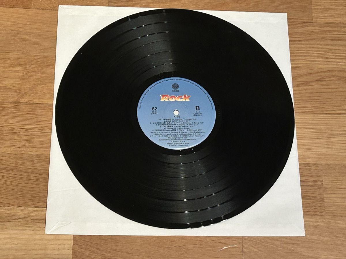 Dischi in vinile: Kiss & Nazareth. Vertigo – Usato da Faulensee venduto da Mizuno06 3