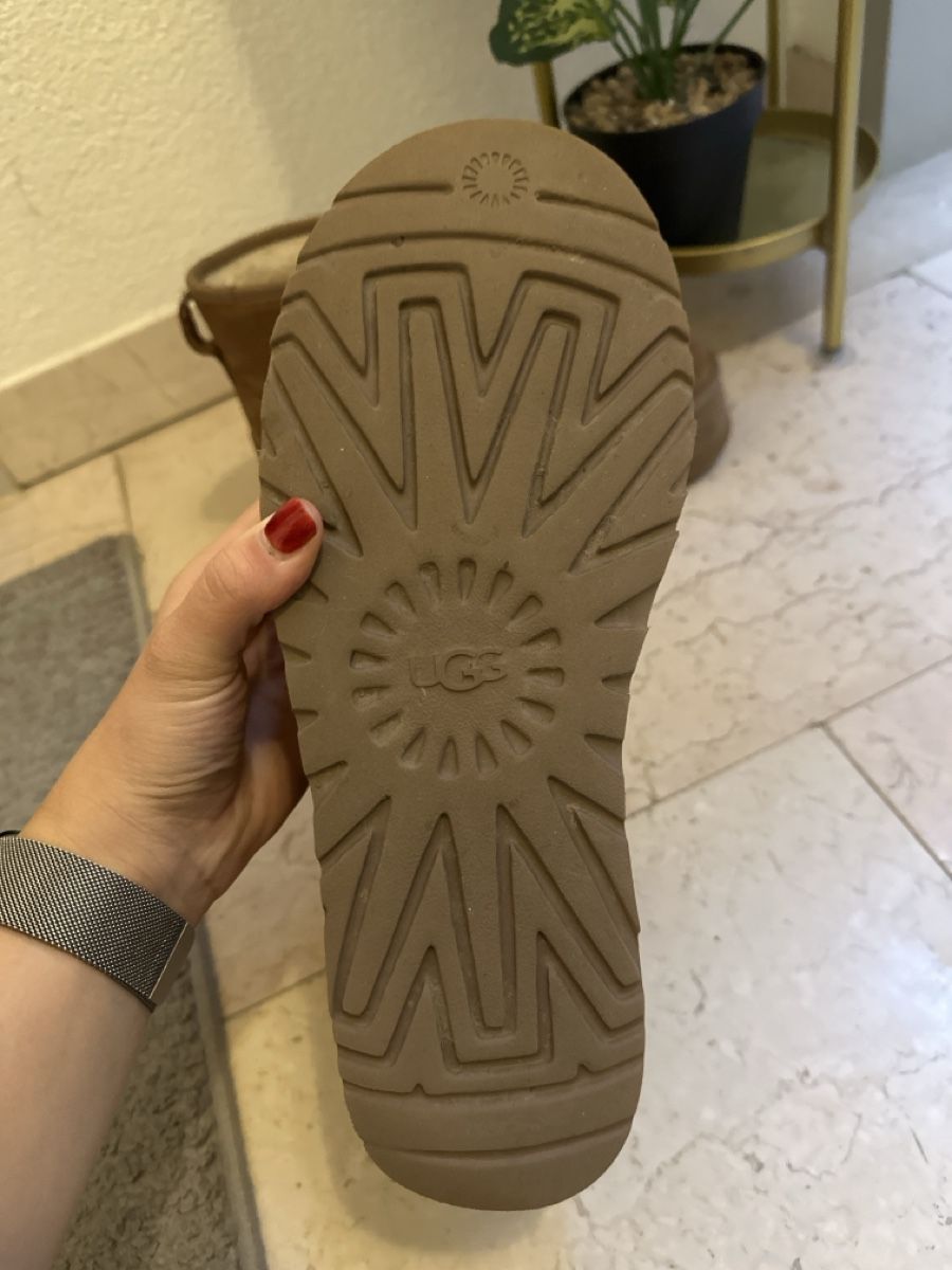 Ugg Scarpe da donna: Braune UGG Boots Grösse 41- Kuschelig durch den Winter – Usato da Reinach BL venduto da Alles_muss_weg00 3