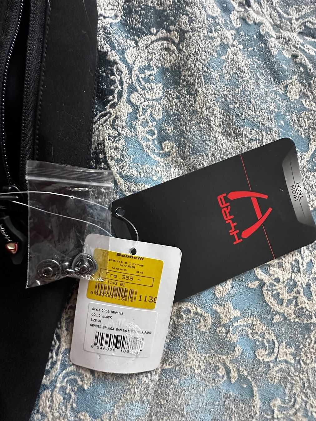 Pantaloni: New men ski pants size XS – Nuovo e nell'imballaggio originale da Sorengo venduto da dis_tfq6 5