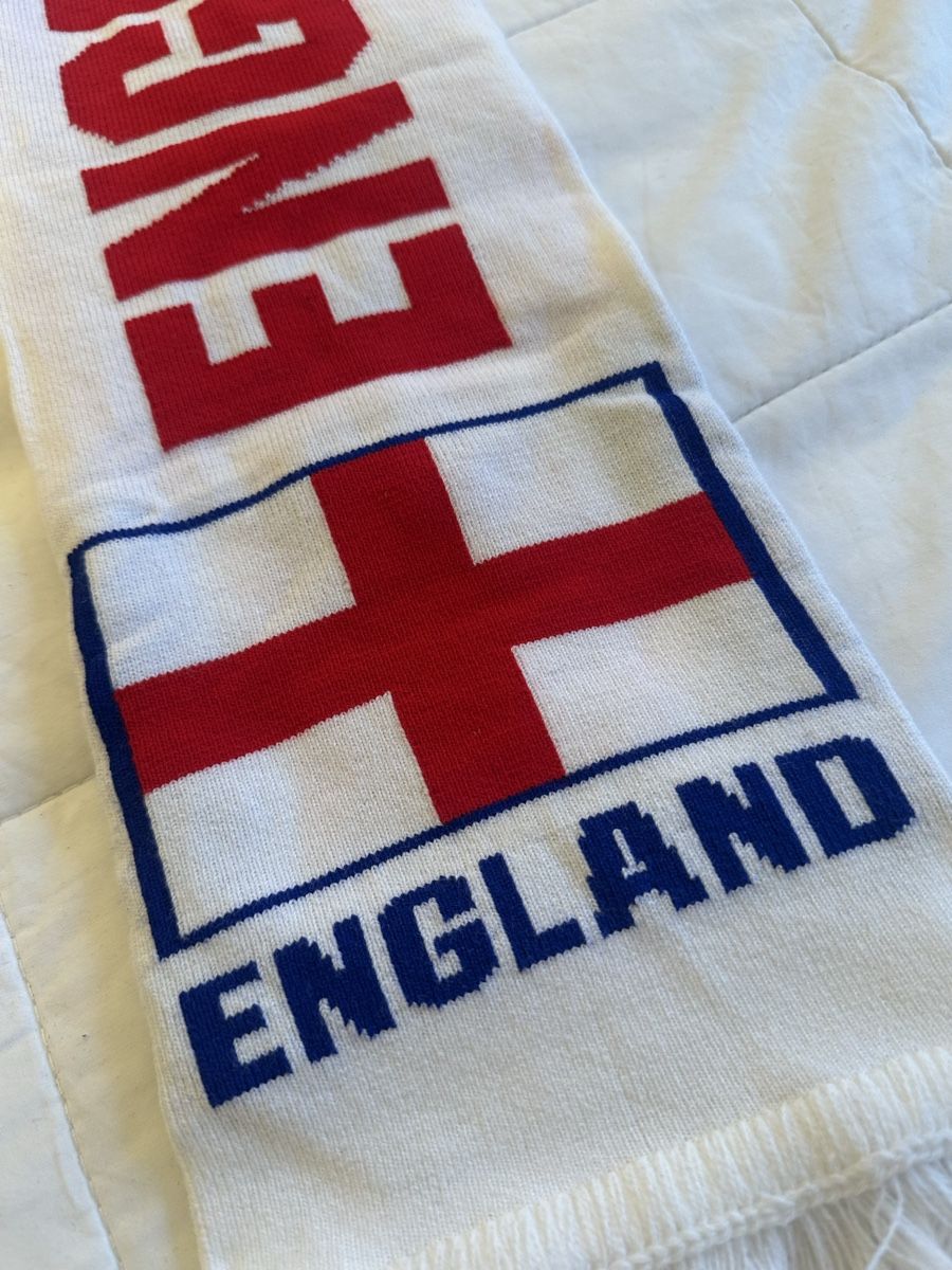 Foulards, Tücher & Schals: Écharpe de foot Angleterre-Suisse, 2022 – Neu (gemäss Beschreibung) aus Geroldswil von MeganeMegane 2