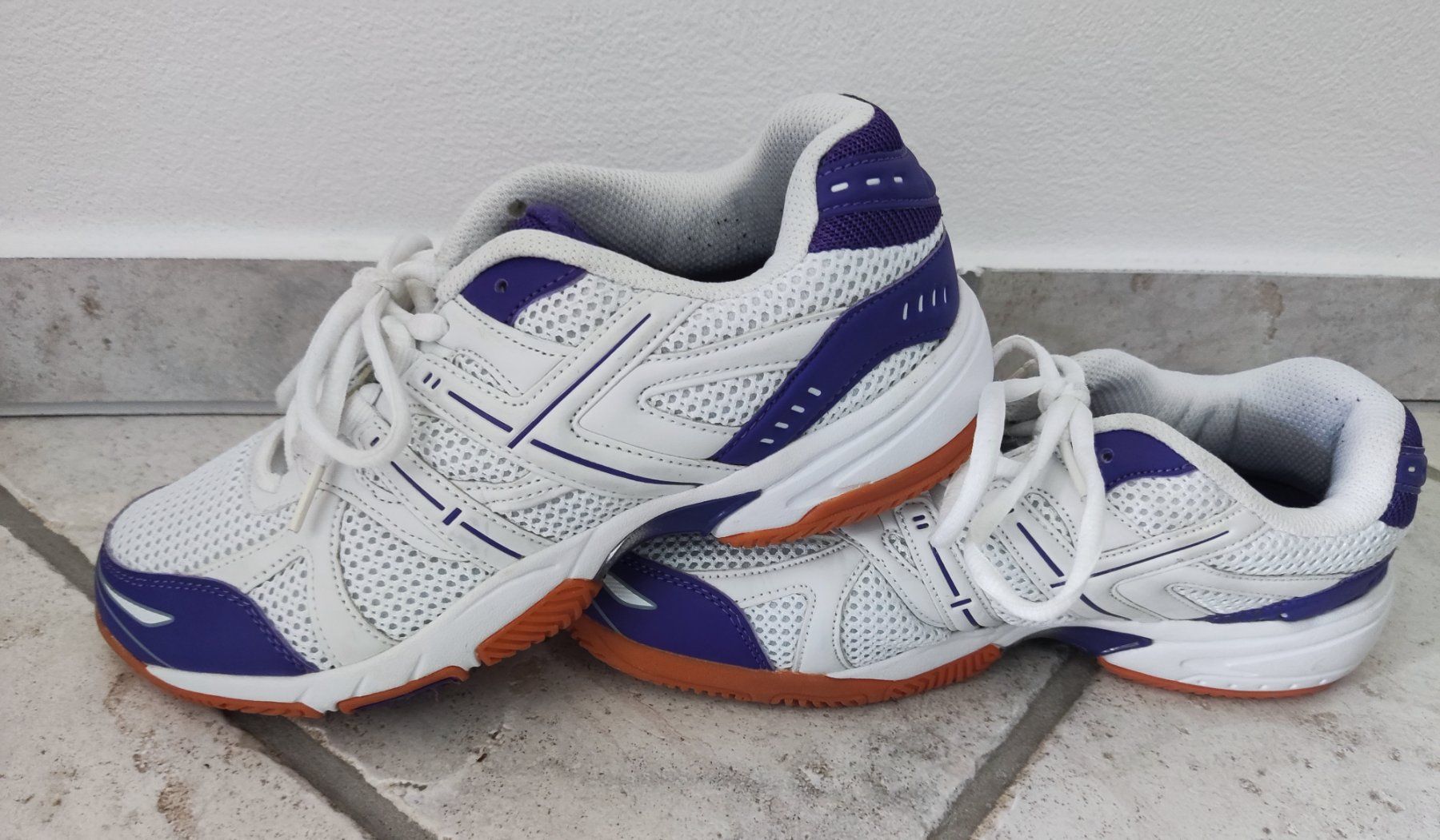 Scarpe da donna: PANTHER SPORTSCHUH GR.39 – Usato da Chur venduto da Rodanisa 9