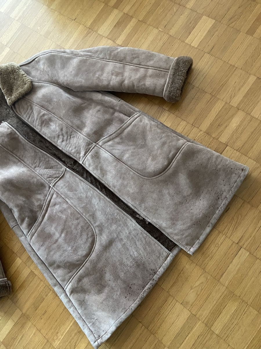 Mäntel: Echter Lammfellmantel unisex Suede 2000s Vintage – Gebraucht aus Zürich von Eves.vintage.element 4