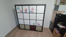Meuble IKEA KALLAX 4x4 équipé : 8 portes et 8 tiroirs
