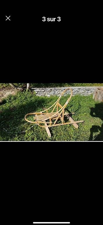 Luge: Traîneau en bois  – D'occasion à Charrat par fra_h27c 2