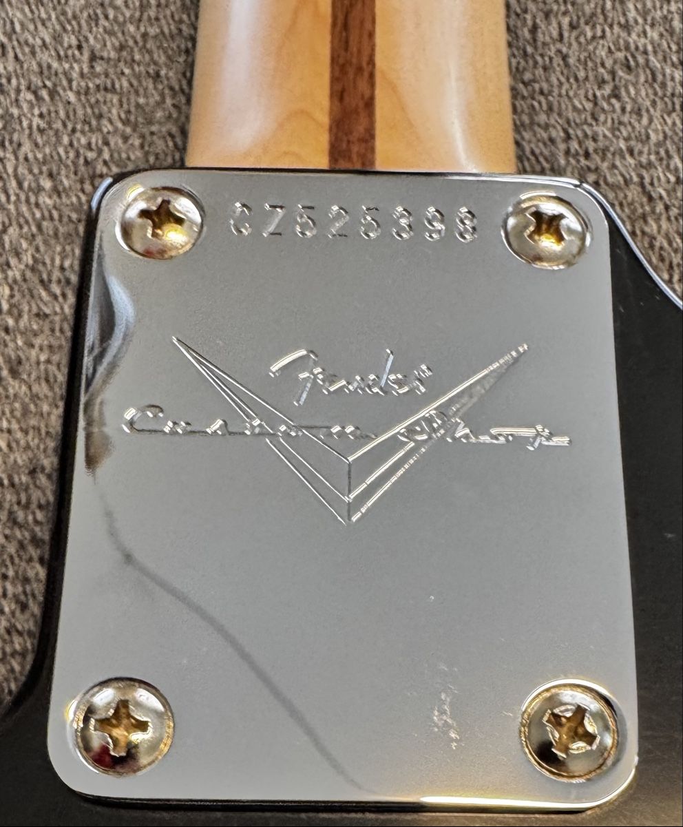 Fender Musikinstrumente: Fender Custom Shop Eric Clapton Stratocaster “Blackie” 2015  – Neu (gemäss Beschreibung) aus Flims Waldhaus von djslim132 6