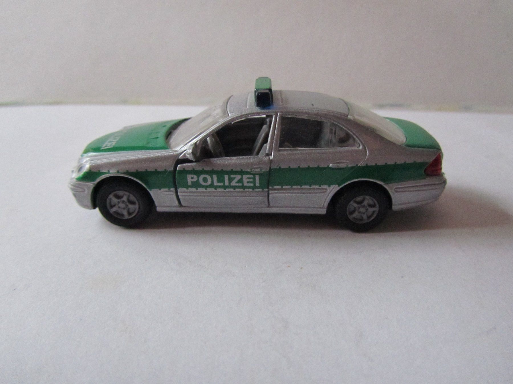 Siku Modellini d'auto: Mercedes Benz E 500, Siku – Usato da Weiningen ZH venduto da dietsch57 6