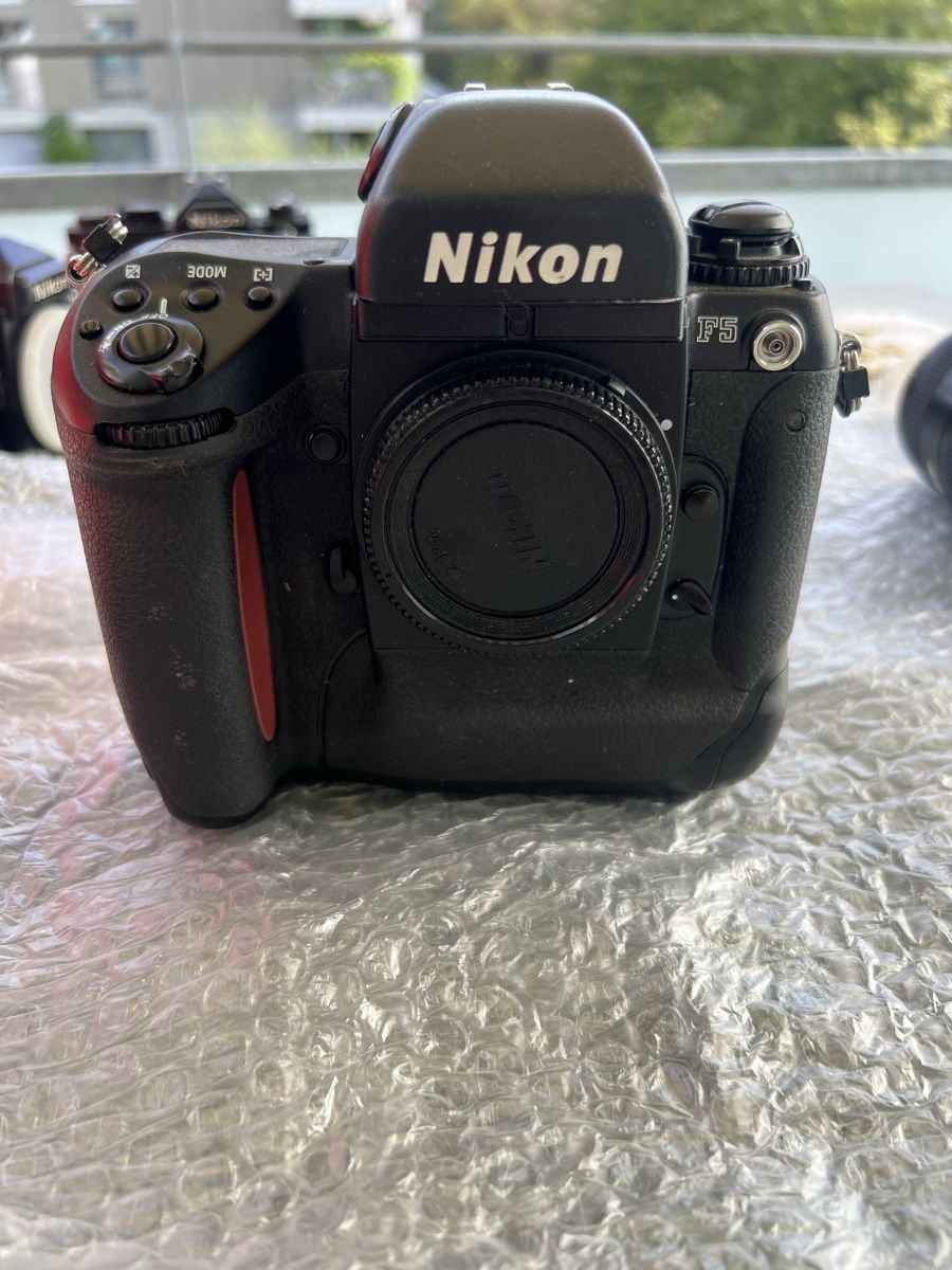 Nikon Fotocamera: Nikon F5 – Usato da Zürich venduto da jao_2bx7