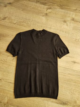 Strick-T-Shirt von H&M Basics, Grösse XS.