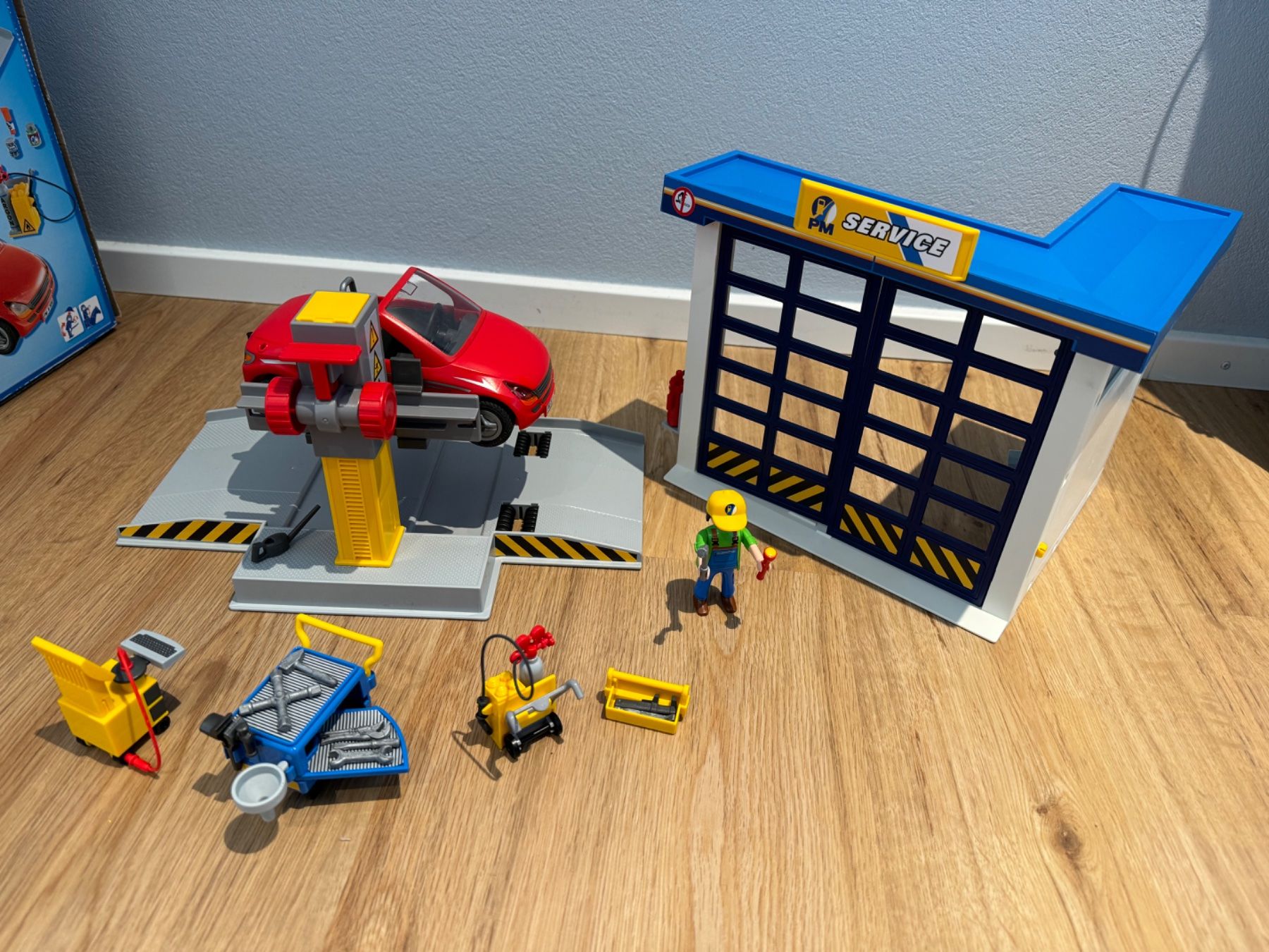 Playmobil Spielzeuge: Playmobil Garage – Gebraucht aus La Chaux-de-Fonds von