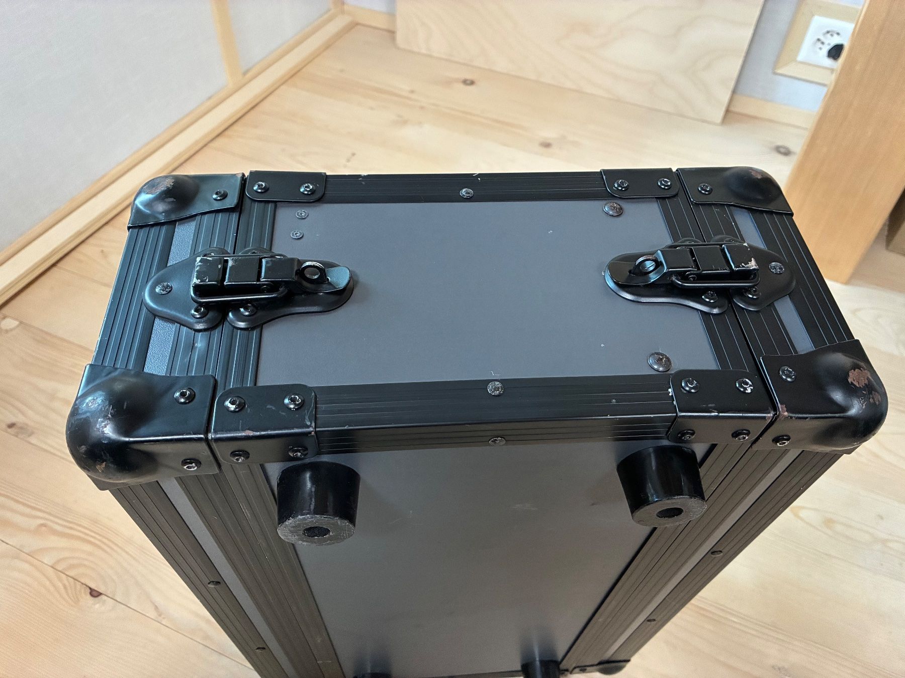 Autres accessoires: Fun Generation Rack 3U Eco Wood Compact 23 – D'occasion à Bern par _samuel 3