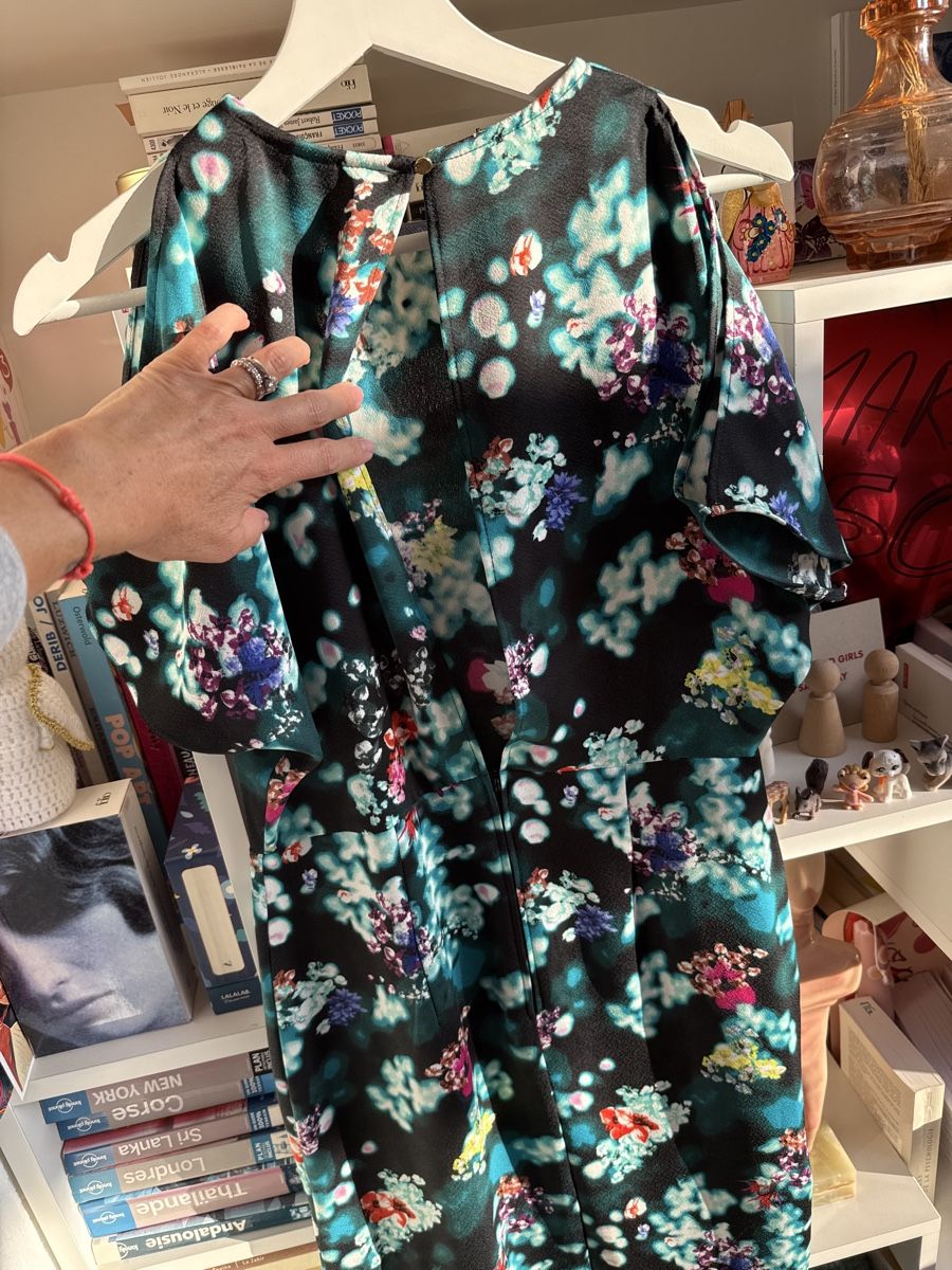 H&M Vestiti: Robe fleurie H&M taille 38, 🌸 – Usato da Evilard venduto da Mamarsi 3