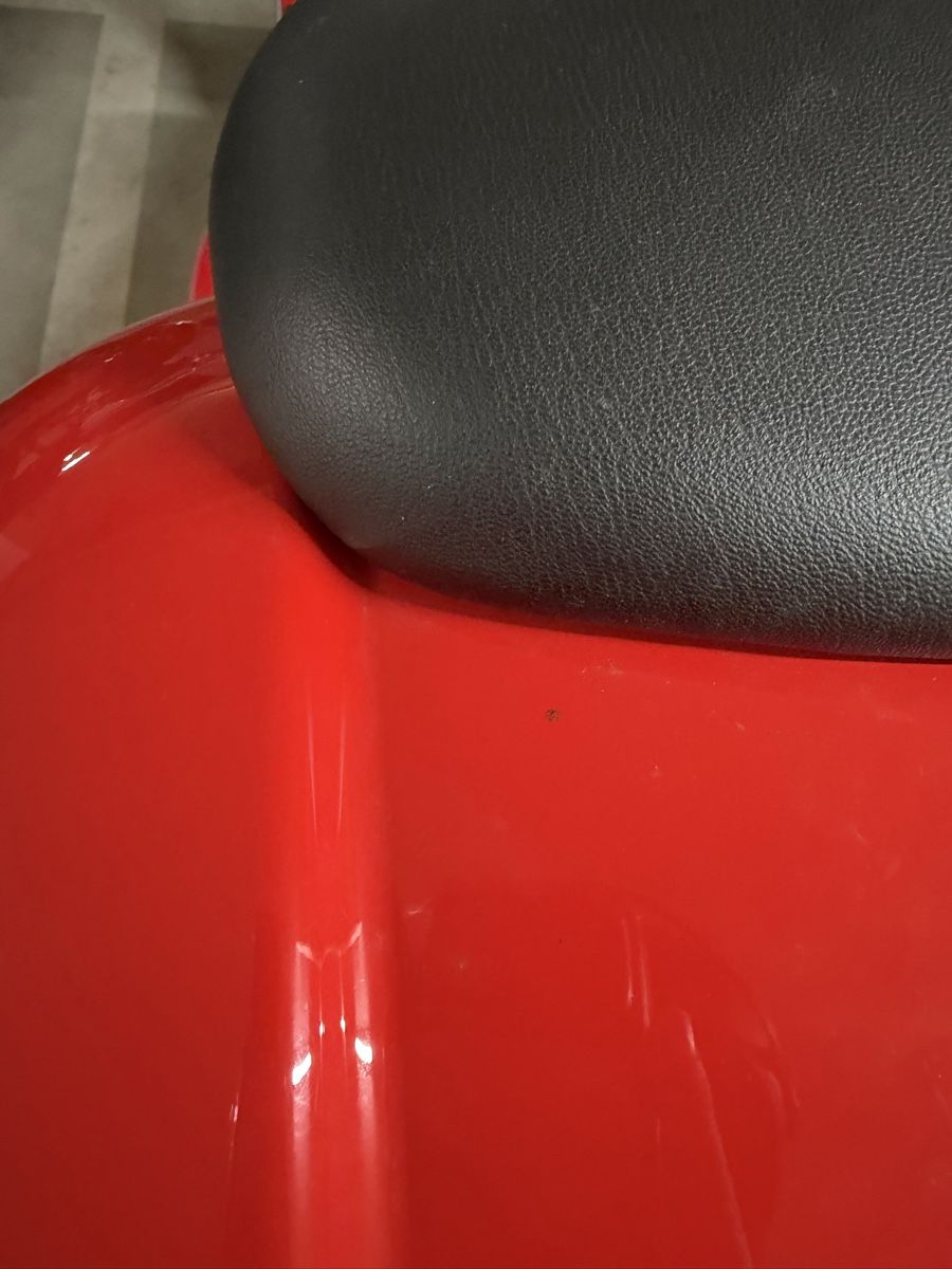 Vespa Topcase: Vespa Box inkl. Leder – Usato da Zürich venduto da dan_bxq2 9
