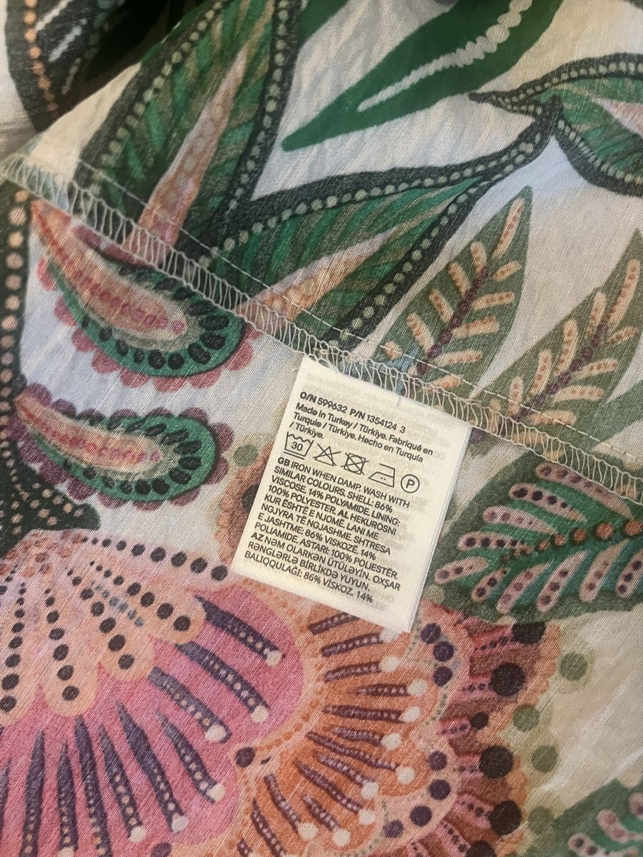 H&M Robes: Kleid mit Blumenmuster Grösse S  – Neuf (Voir description) à Olten par sae_82z2 8