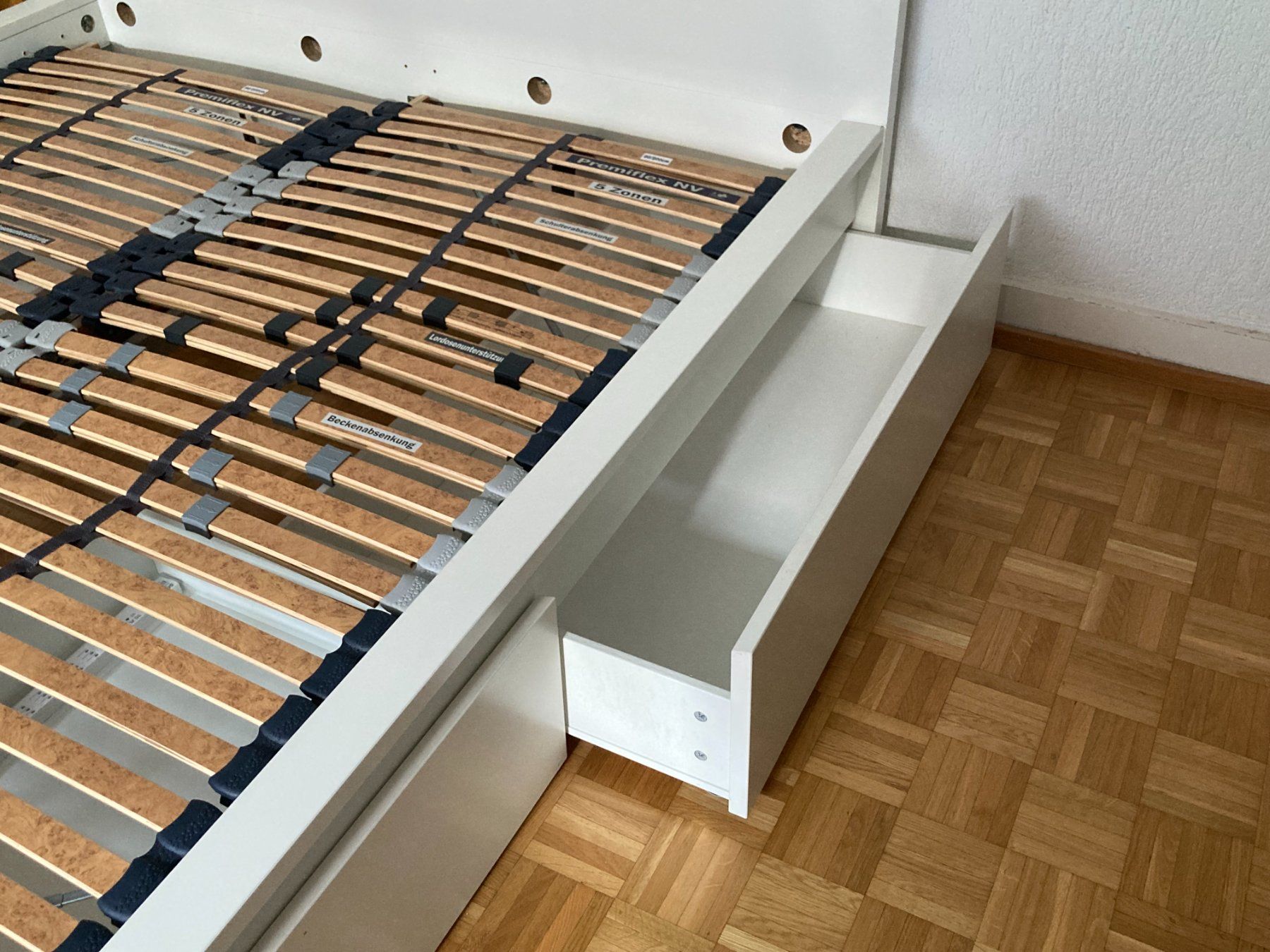 Ikea Letti: Bed frame 160 x 200 – Usato da Zürich venduto da riviere_riviere 3