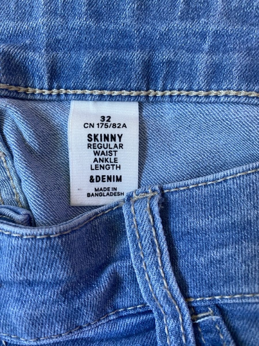 H&M Pantaloni: Hose – Usato da Studen BE venduto da par_f69n 1