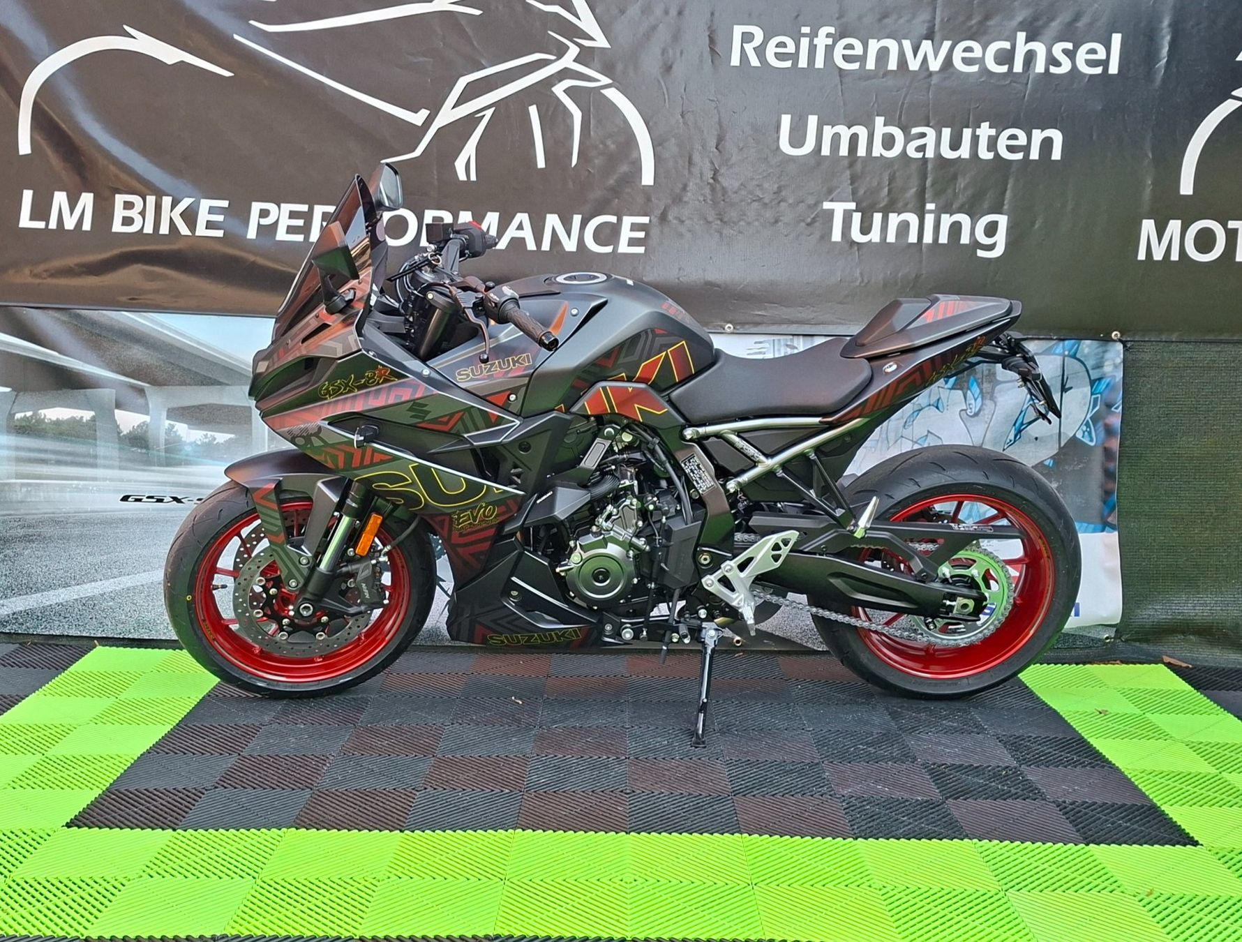 Suzuki Strada: Suzuki GSX-8R EVO Edition – Nuovo (secondo la descrizione) da Winterthur venduto da lmueller02 5