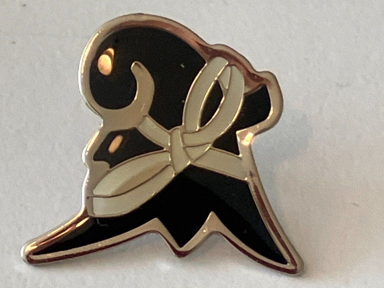 Placchette & Badge: 1 Pin Baslerstab mit Schlaufe – Usato da Basel venduto da djwwpp