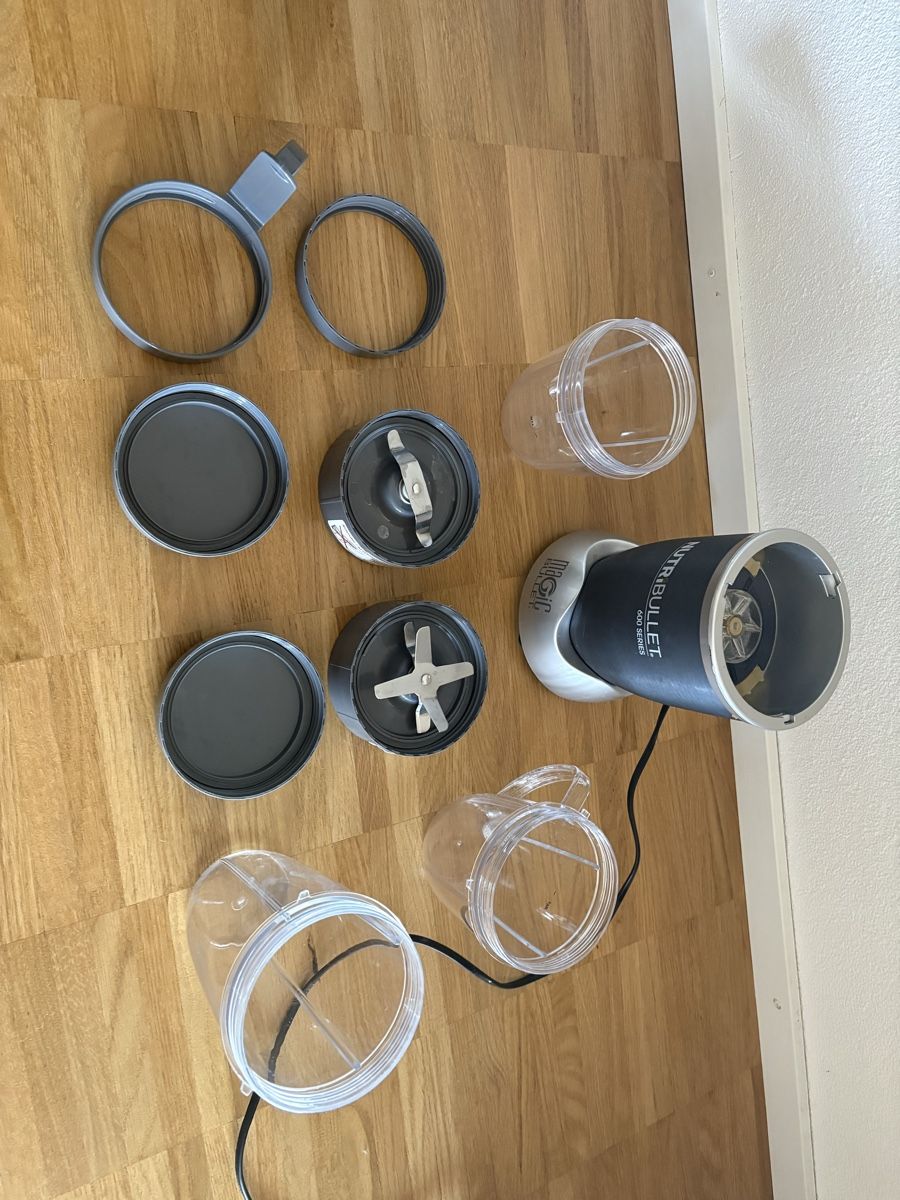 Nutribullet Appareils de cuisine: NutriBullet 600 Series Mixer – D'occasion à Fribourg par bappenzell 1