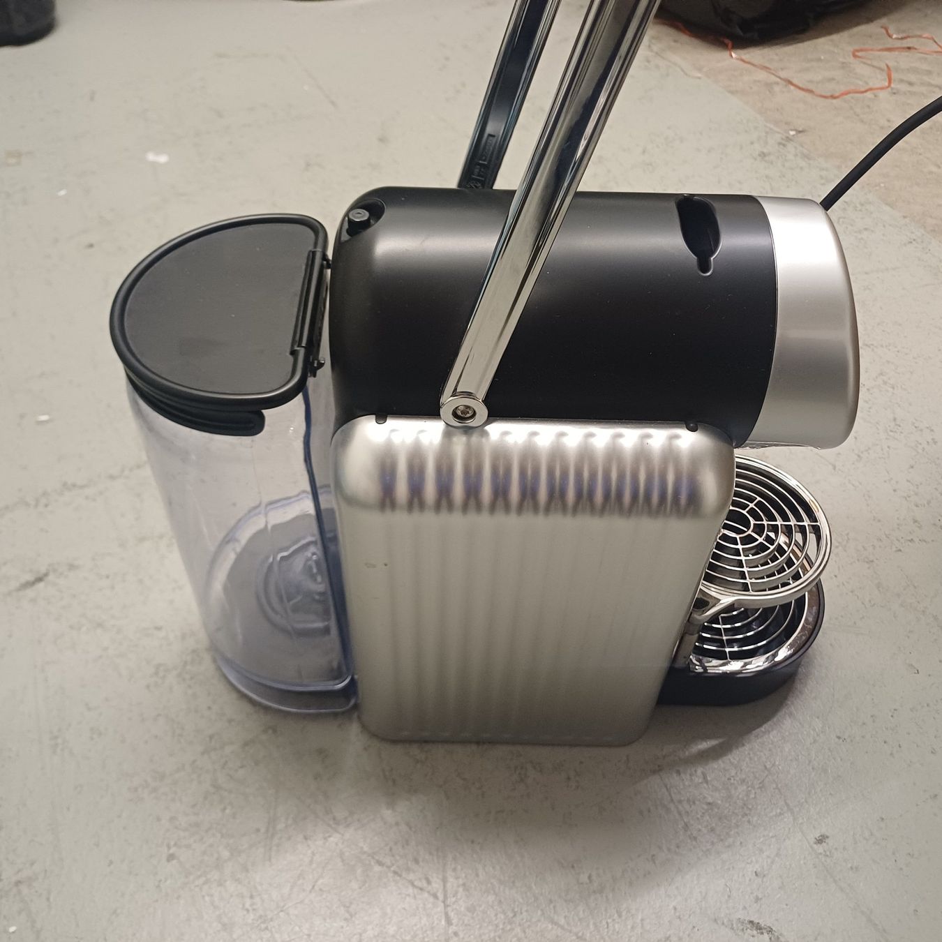 Nespresso Macchine per caffè & Macchine per espresso: Nespresso Zenius Kaffeemaschine – Usato da Dino venduto da campana2004