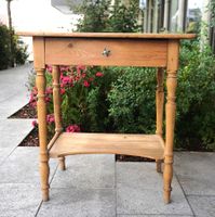 Antiker Holz Tisch mit Schublade (HE282)