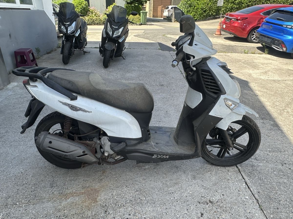 Sym Scooter: SYM HD125 – Difettoso da Treycovagnes venduto da Campingcar65 2