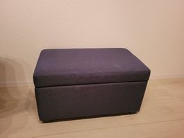 Polsterhocker mit Stauraum