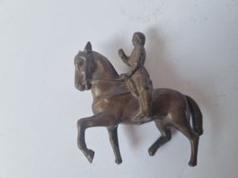 figurine Jeanne d'arc à cheval en bronze