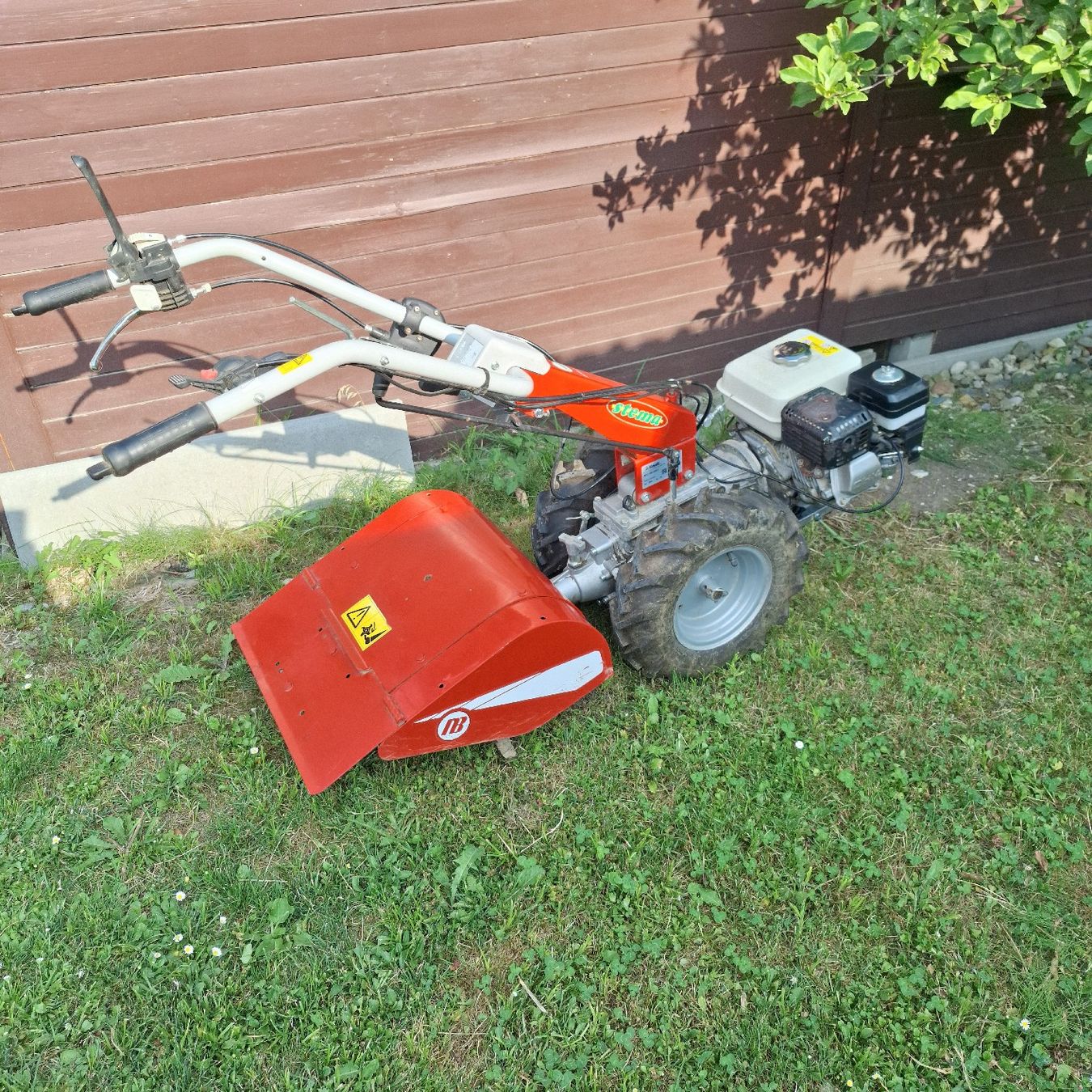 Honda Toutes les machines: Balkenmäher mit Gartenfräse  – D'occasion à Winterthur par v-t88 8