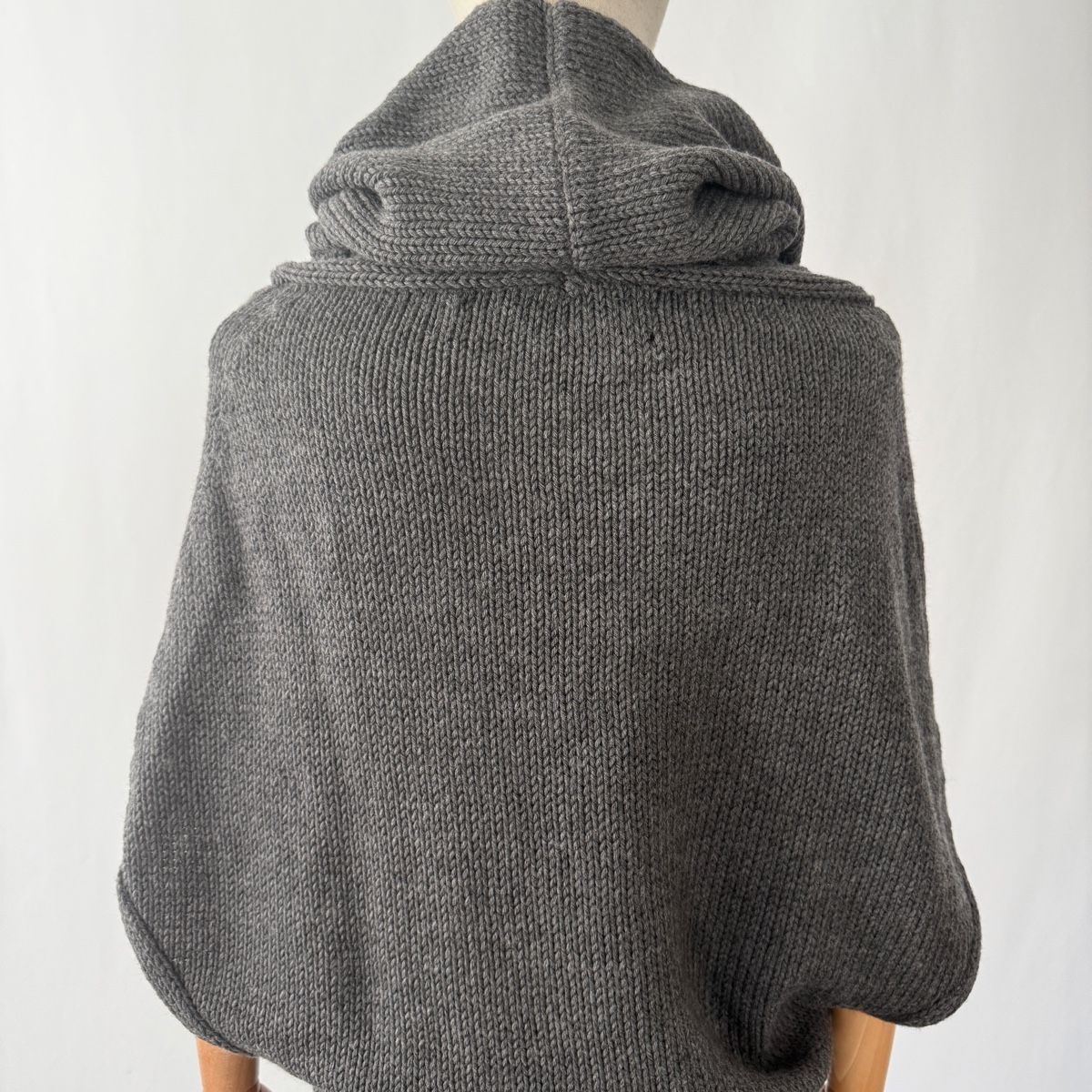 Vestiti: ISABEL BENENATO New Archive Knitted Pullover Dress – Nuovo (secondo la descrizione) da Emmen venduto da Avviivva_Com2023 6