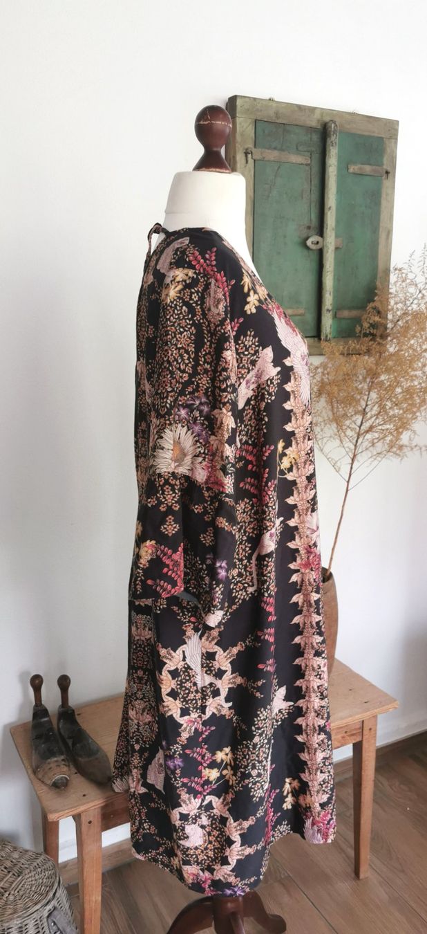 Cream Vestiti: Cream sehr schönes Kleid Gr. 46/48 – Usato da gachnang venduto da tibus1 2