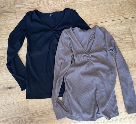 Langarmshirts für Schwangerschaft 1x schwarz 1x braun