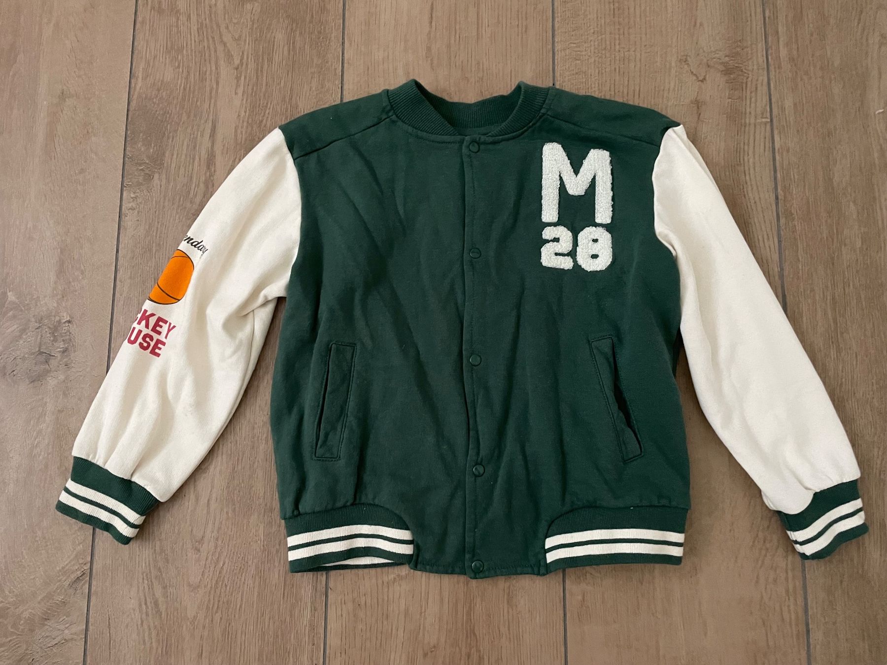Jacken & Mäntel: Sweatjacke von Sinsay Gr. 122 – Gebraucht aus Waltenschwil von hansnine 1