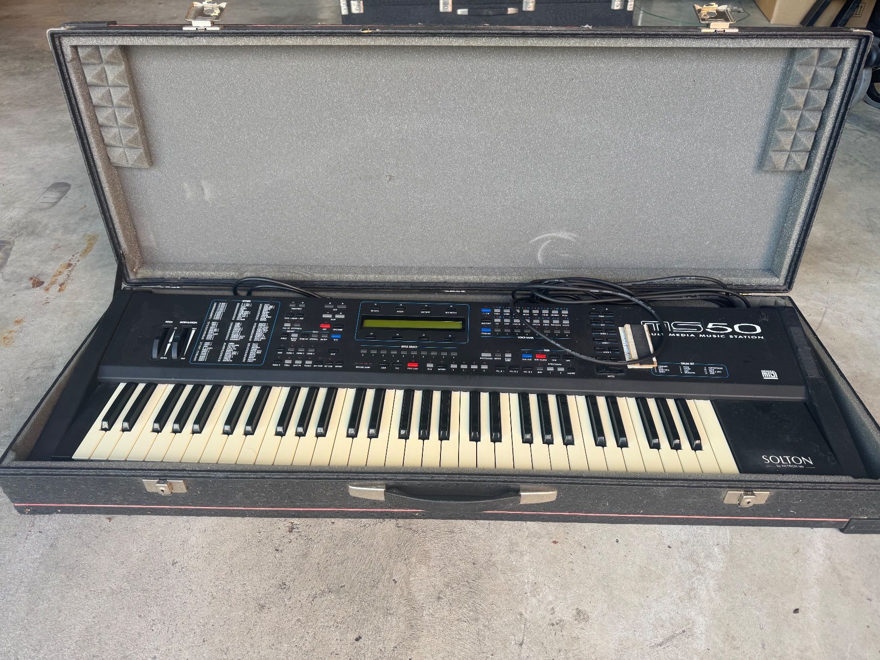 Solton Strumenti musicali: Solton MS50 Multimedia Music Station – Usato da Knutwil venduto da Clabrey 1